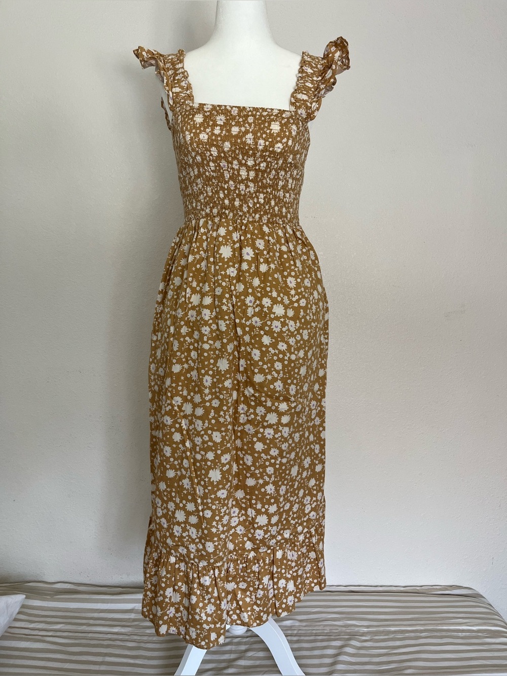 🌼 The Drop Smocked Floral Midi Dress - Mustard 🌼